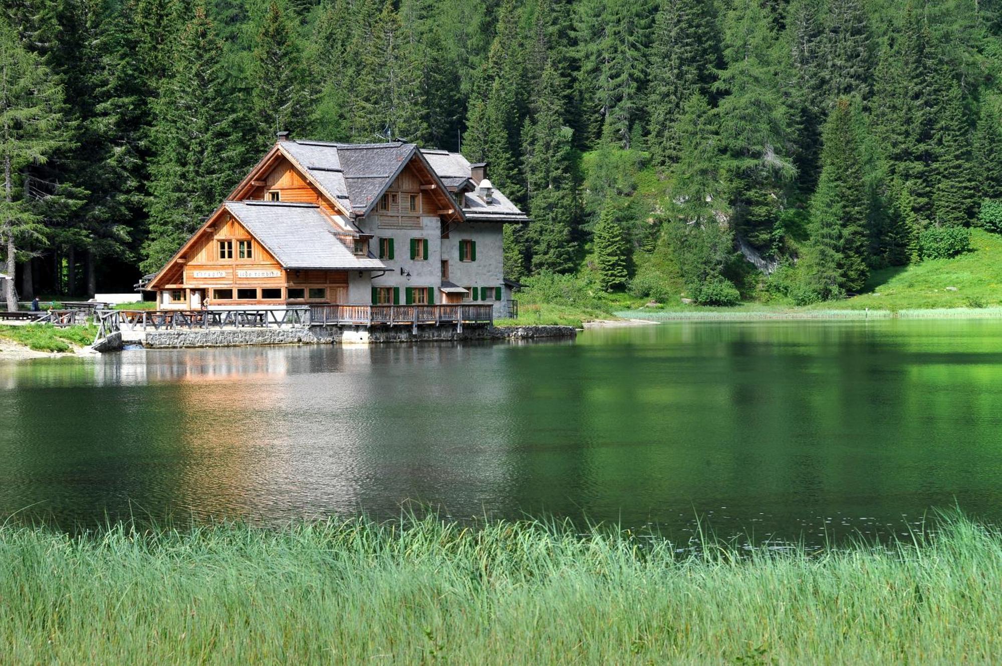 Rifugio Lago Nambino Madonna di Campiglio Exterior photo