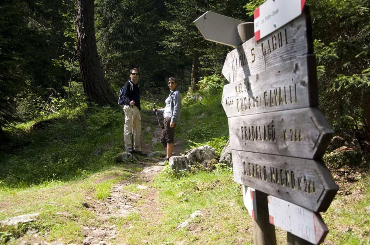 Rifugio Lago Nambino Madonna di Campiglio Exterior photo